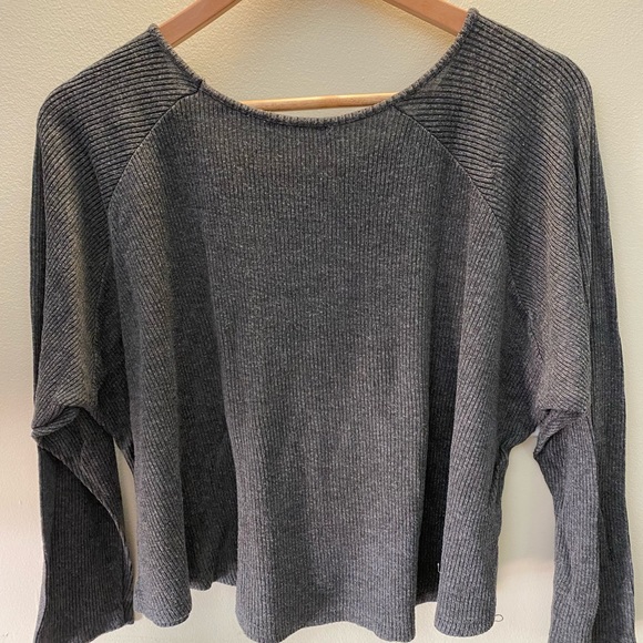 Brandy Melville grey sweater. - Picture 3 of 3